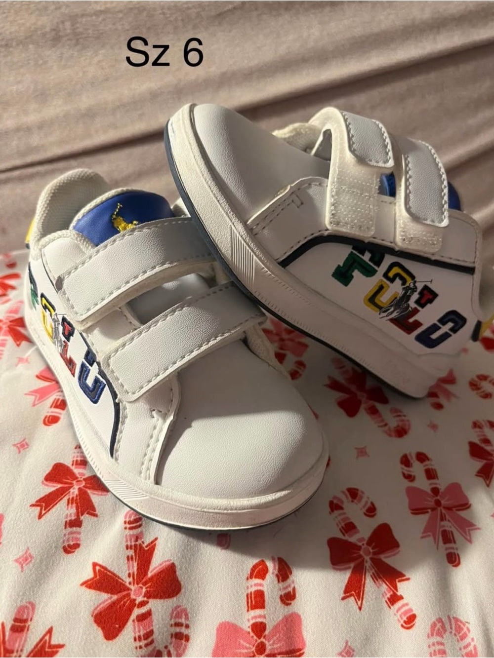 Polo Ralph Lauren Heritage
Court I!! Graphic EZ Toddler
Sneakers White Sz 6T